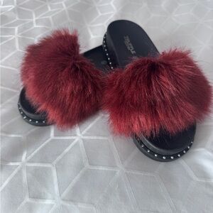Fabulous Truffle Faux Burgundy  Fur Slides W/Rhinestone Trim - Size 8